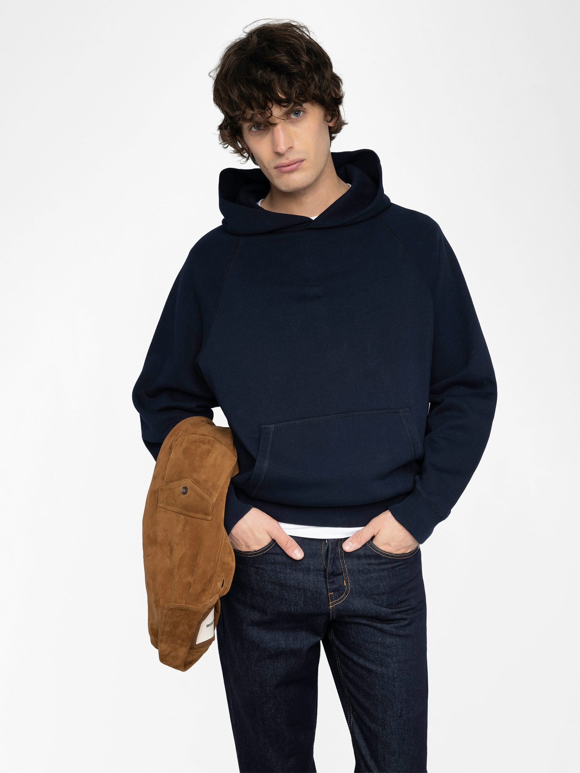 Georgio Sweatshirt - Hooded sweatshirt with raglan sleeves and embroidery on the back.